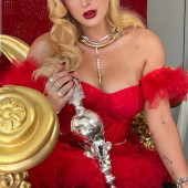 Bella Thorne