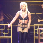 Britney Spears nip slip