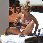 Ashley Tisdale