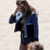 Alicia Vikander