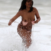 Sundy Carter