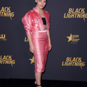 Camren Bicondova fuesse