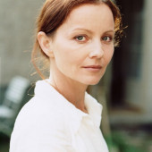 Carina Wiese heiss