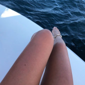Carmen Ferreri legs