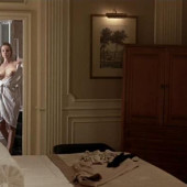 Carolina Bang topless