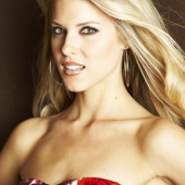 Carrie Prejean sexy