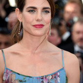 Charlotte Casiraghi sexy