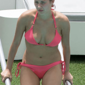 Chloe Goodman cameltoe