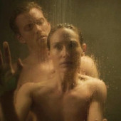 Claire Forlani