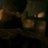 Claire Foy nackt szene