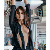 Clara Botte oben ohne