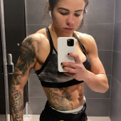Claudia Gadelha 