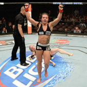 Claudia Gadelha 