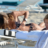 Claudia Galanti oben ohne