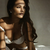 Grettell Valdez