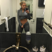 Khloe Kardashian