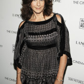 Debra Winger