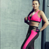 Demi Lovato leggings