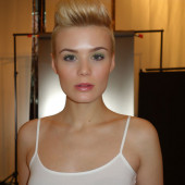 Dominique Rinderknecht sexy