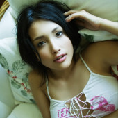 Reon Kadena 