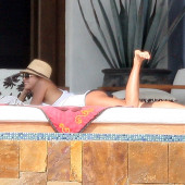 Jessica Alba