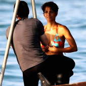 Halle Berry 
