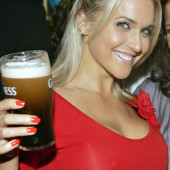 Kayleigh Pearson 