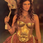 Manuela Arcuri