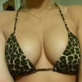 Eilidh Scott boobs