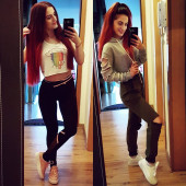 Elif Khan selfie