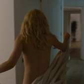 Elizabeth Banks