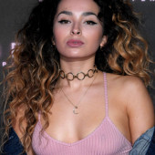 Ella Eyre nipples