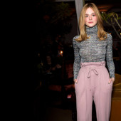 Elle Fanning braless