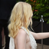 Ellie Bamber 