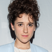 Ellie Kendrick sexy