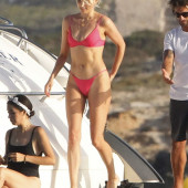 Elsa Hosk paparazzi
