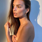 Emily Ratajkowski