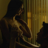Emily Ratajkowski sex scene