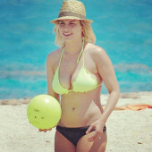 Emma Marrone bikini