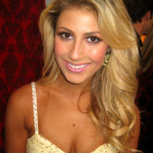 Emma Slater body