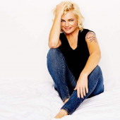 Erika Eleniak playboy