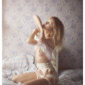 Eva Biechy lingerie