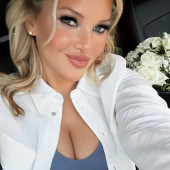 Evelyn Burdecki