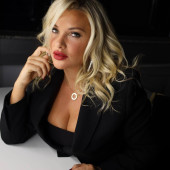 Evelyn Burdecki