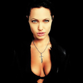 Angelina Jolie