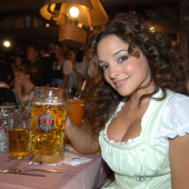 Estefania Kuester