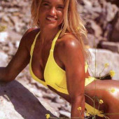 Victoria Pratt