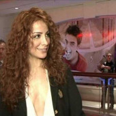 Fatma Toptas cleavage