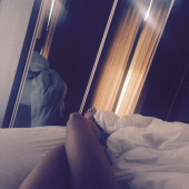 Faye Brookes nude photos