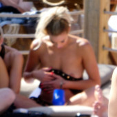 Ferne McCann oops